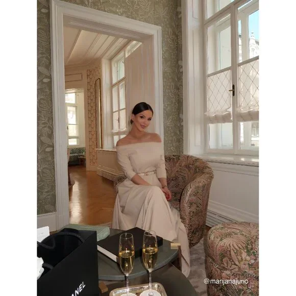 NWT Fehaute Women Size 10 Classic Off The Shoulder Half Sleeve A-Line Maxi Dress - Picture 5 of 5